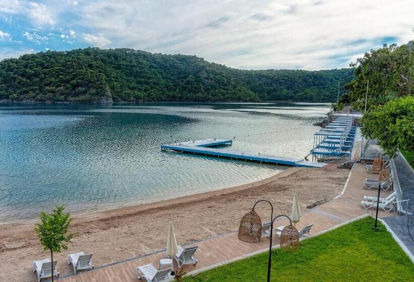 هتل Meri All Inclusive