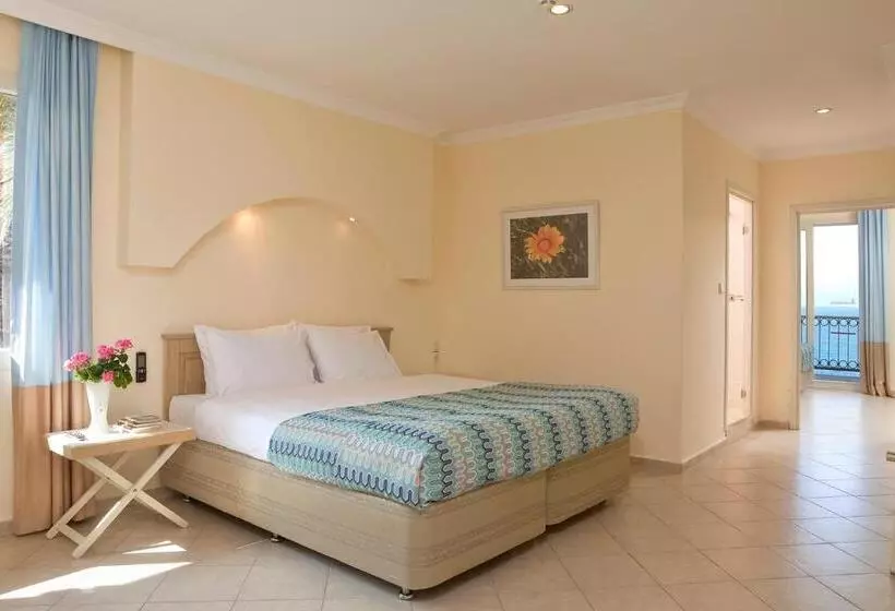 Hotelli Club Resort Atlantis