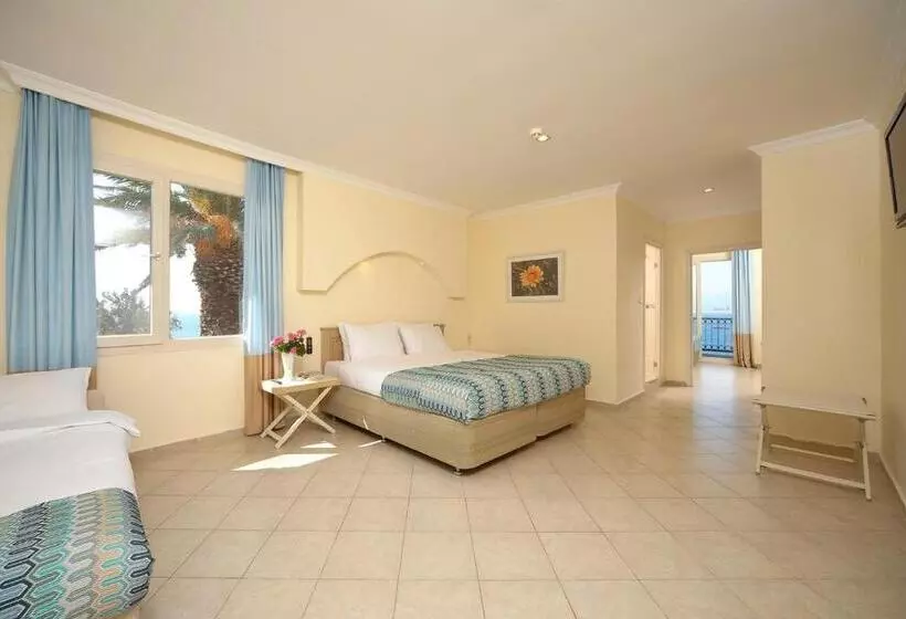 Hotelli Club Resort Atlantis