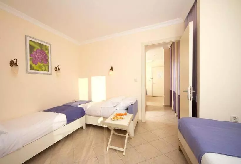 Hotelli Club Resort Atlantis