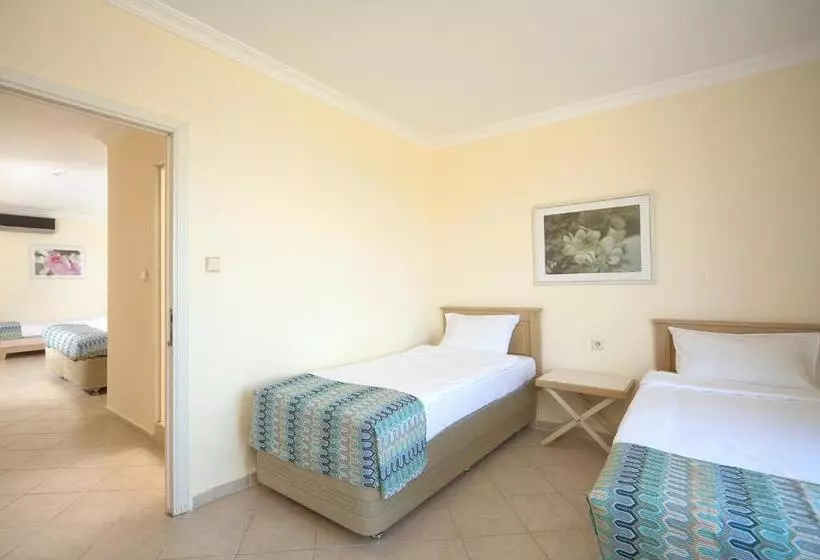 Hotelli Club Resort Atlantis