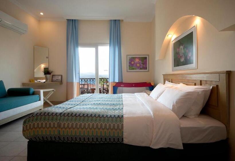 هتل Club Resort Atlantis