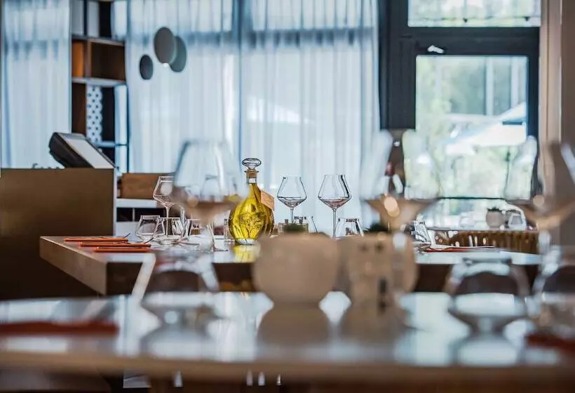 호텔 Golden Tulip Aix En Provence