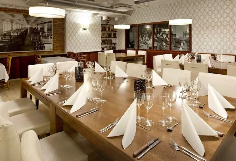 Отель Holiday Club Tampereen Kehräämö