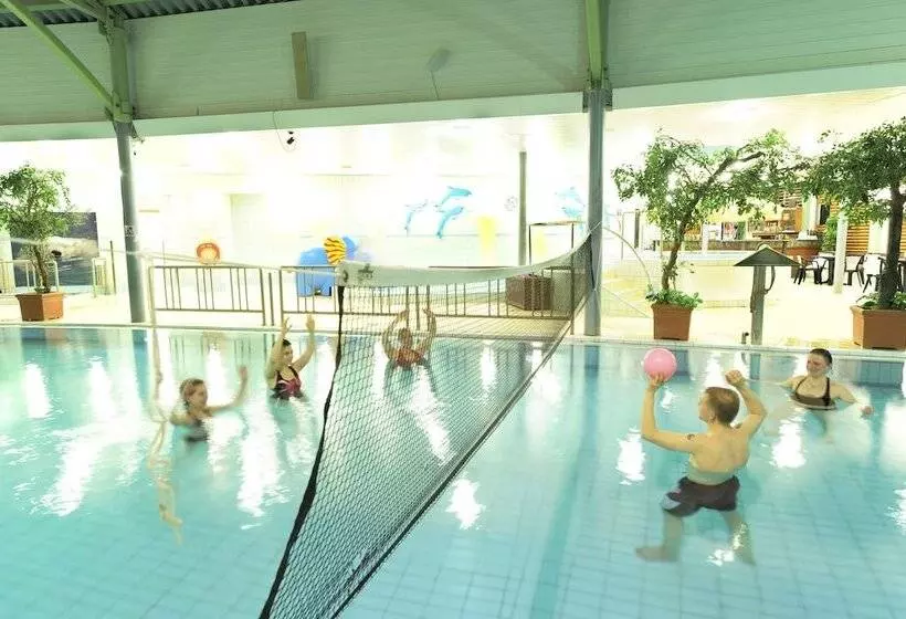 Отель Holiday Club Tampereen Kehräämö