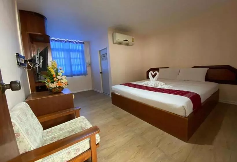 酒店 Imperial Sakon