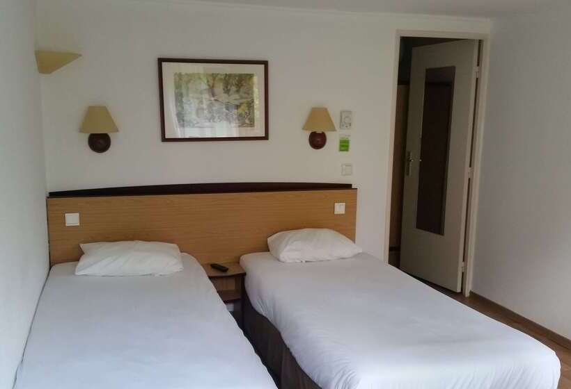 בית מלון כפרי Kyriad Direct Haguenau