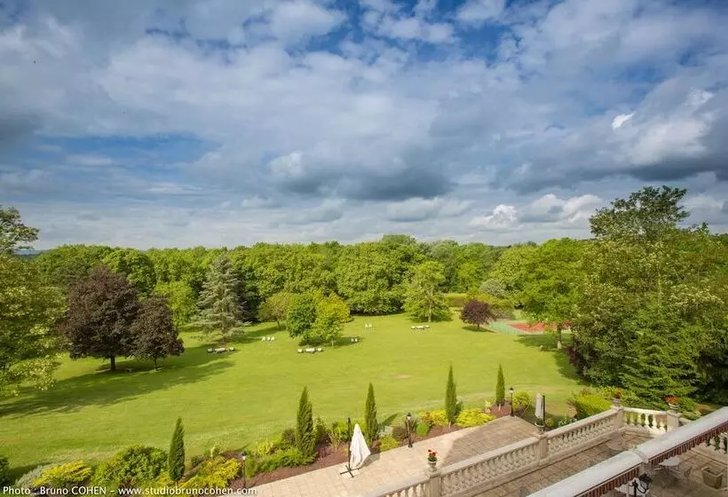 Отель Le Chateau De La Tour