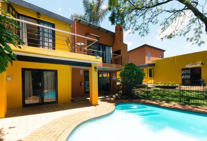 בית מלון כפרי Linden Guest House