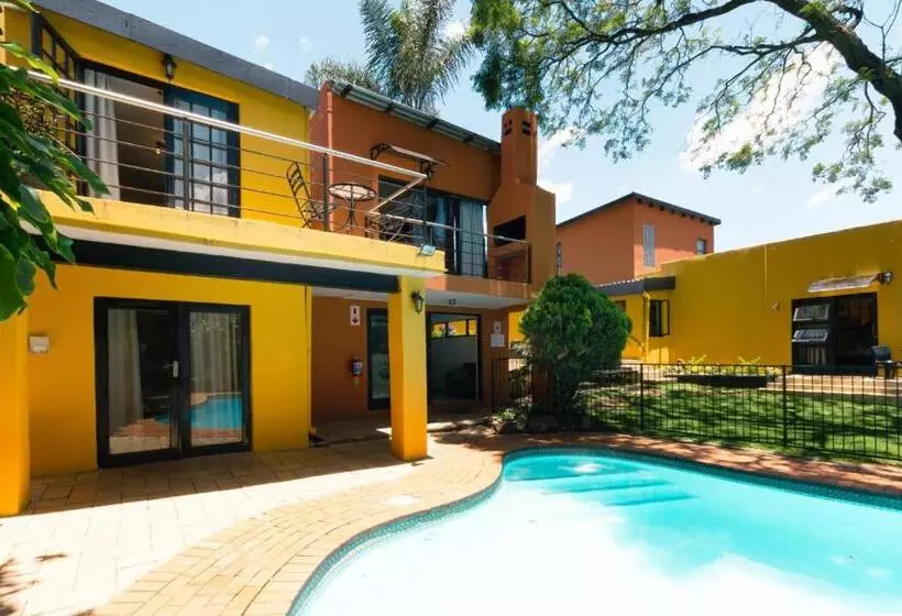 בית מלון כפרי Linden Guest House