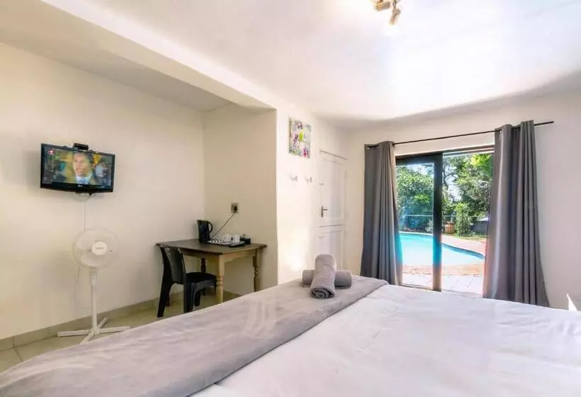 בית מלון כפרי Linden Guest House