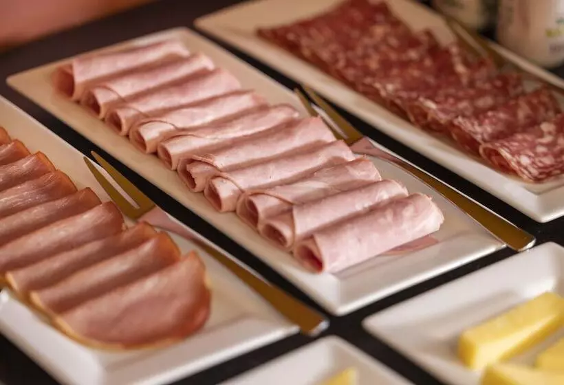 Paris Art Hotel Quartier Latin By Malone