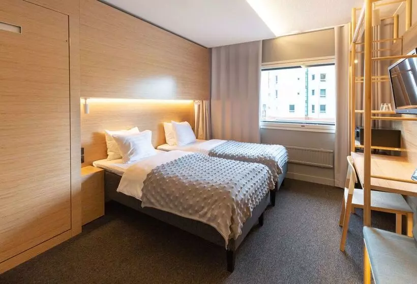 酒店 Scandic Helsinki Aviacongress