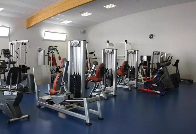 هتل & Spa 4 Serge Blanco