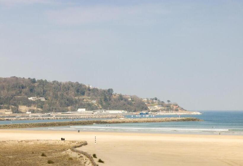 هتل & Spa 4 Serge Blanco