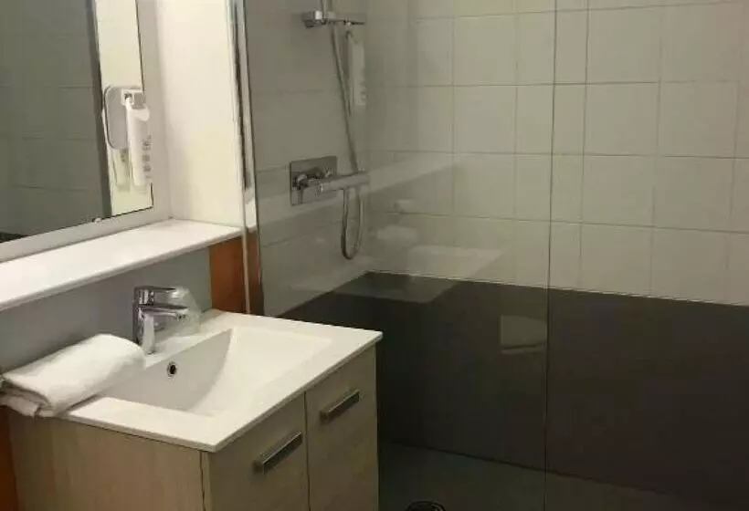 Brit Hotel Confort Morlaix