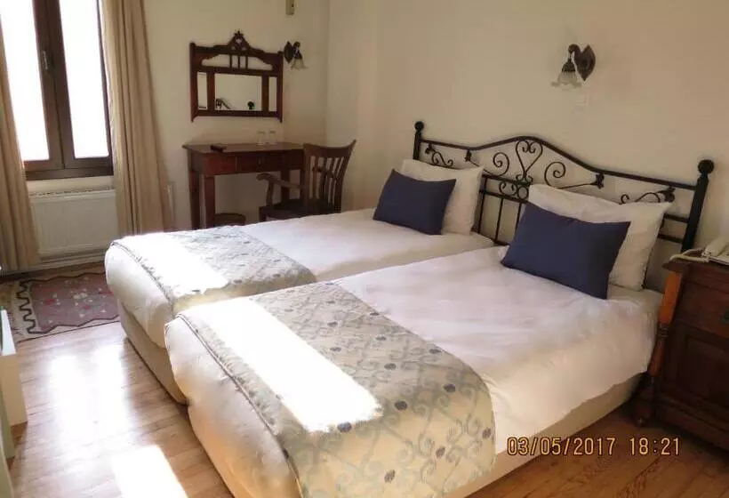 モーテル Kalehan