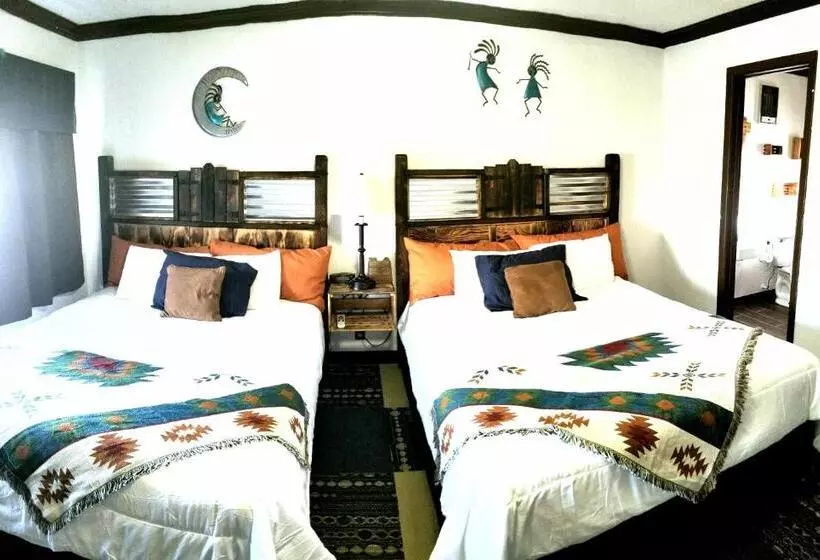 Adobe Sands Motel