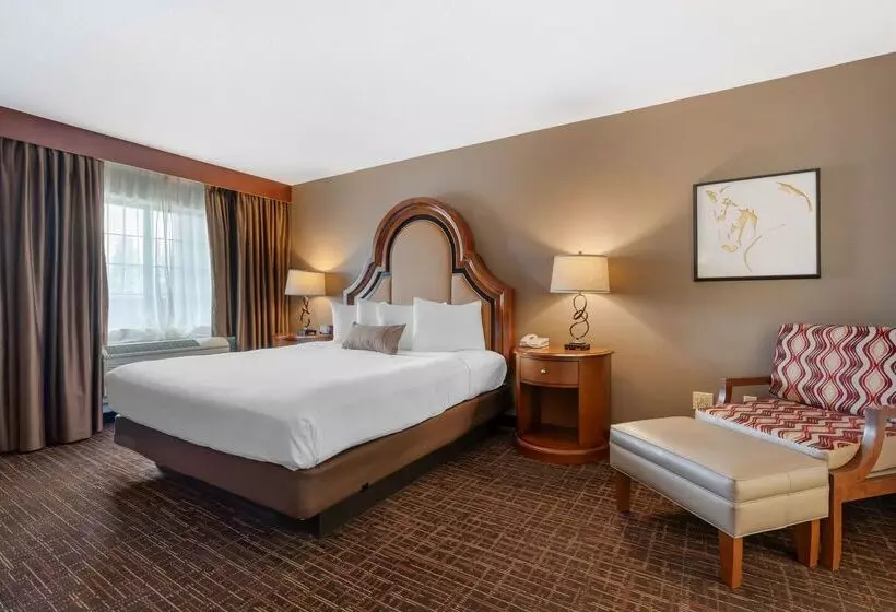 בית מלון כפרי Best Western Plus Boomtown Casino