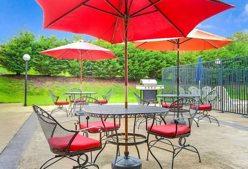 酒店 Days Inn By Wyndham Towson