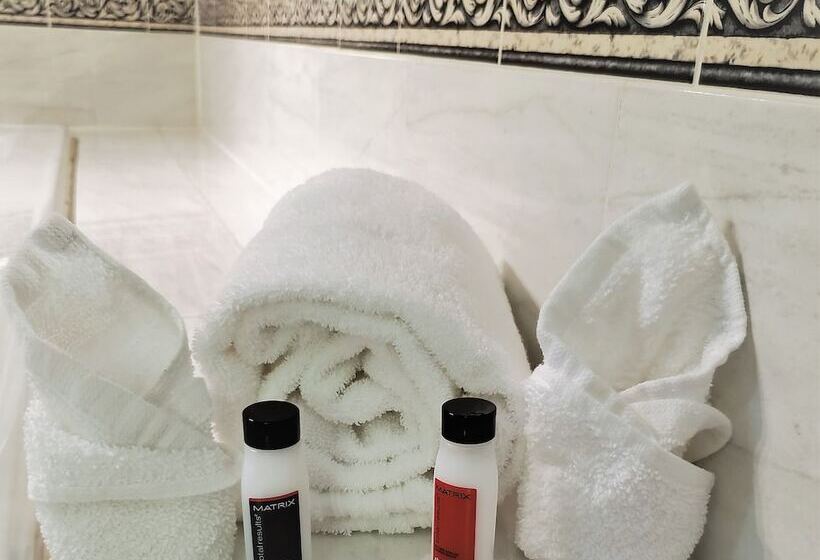 בית מלון כפרי Days Inn By Wyndham Towson