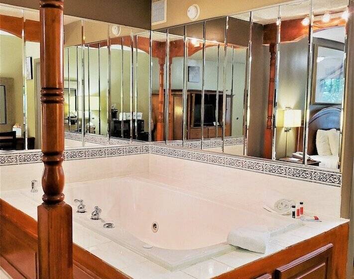 בית מלון כפרי Days Inn By Wyndham Towson