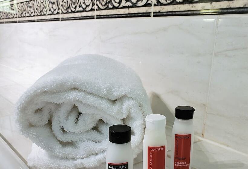 בית מלון כפרי Days Inn By Wyndham Towson