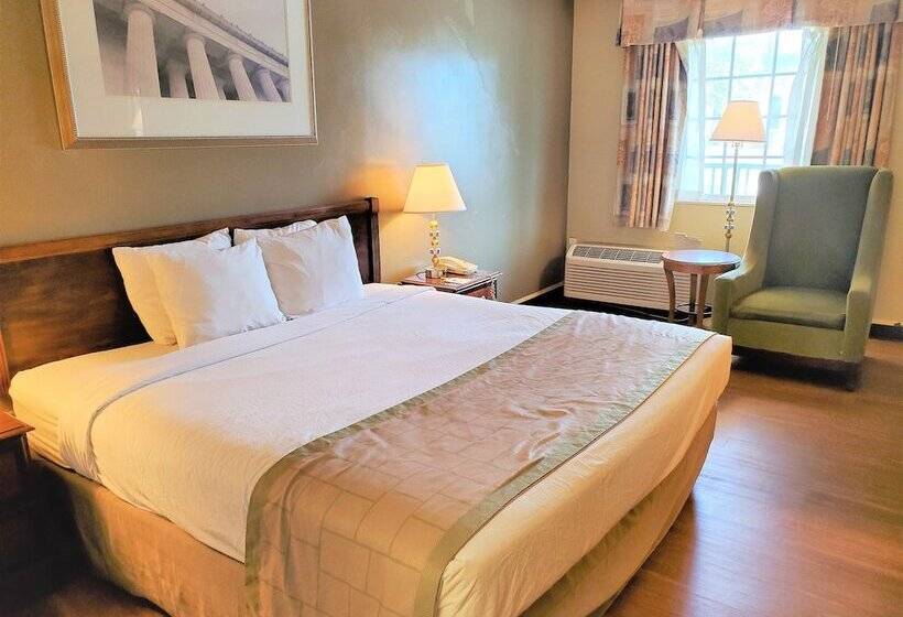 בית מלון כפרי Days Inn By Wyndham Towson