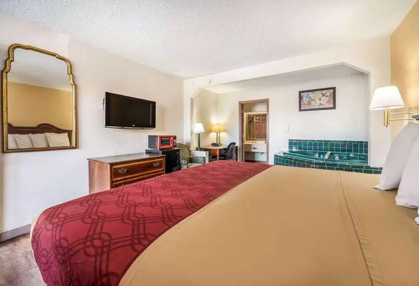 호텔 Econo Lodge  Inn & Suites