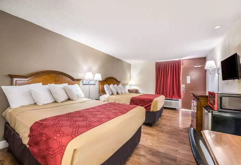 호텔 Econo Lodge  Inn & Suites