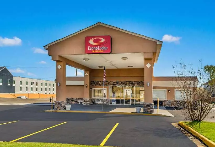 호텔 Econo Lodge  Inn & Suites
