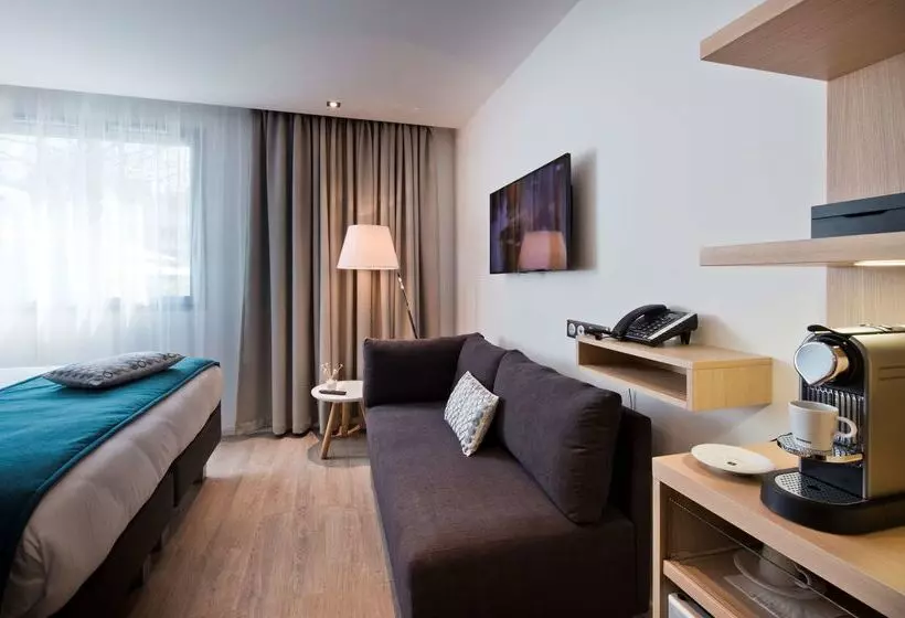 Golden Tulip Sophia Antipolis   Hotel & Spa