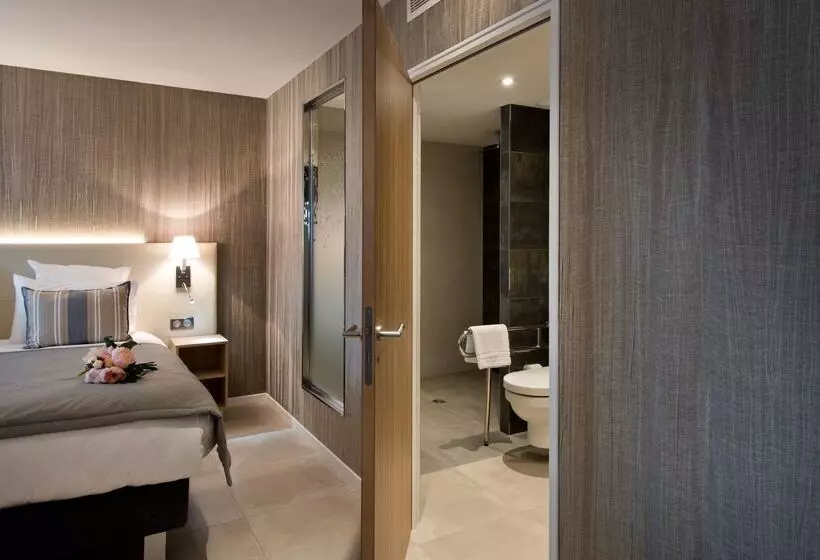 Golden Tulip Sophia Antipolis   Hotel & Spa