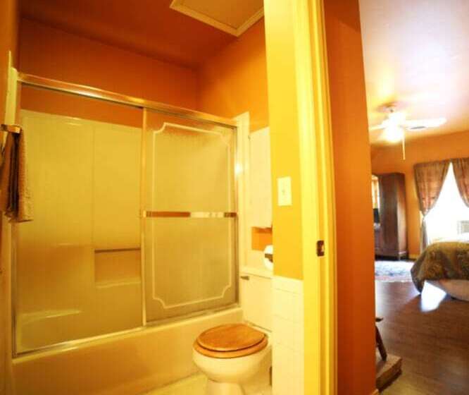 Отель Grandview Lodge