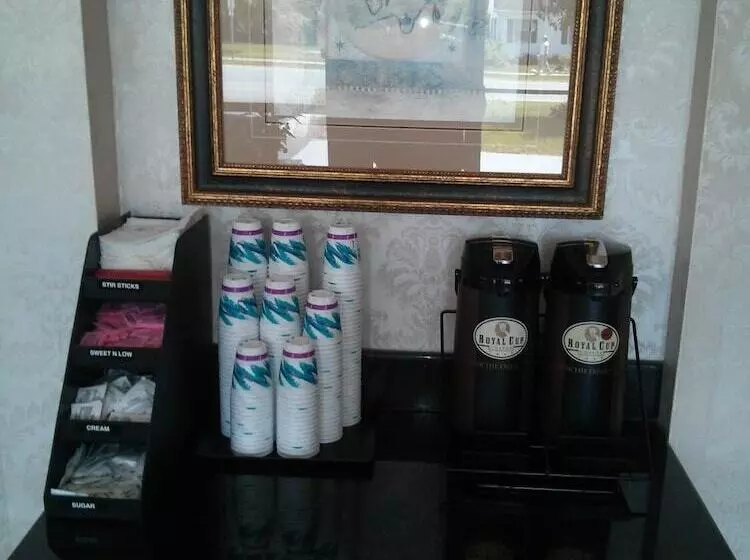 酒店 Guest Lodge Pageland