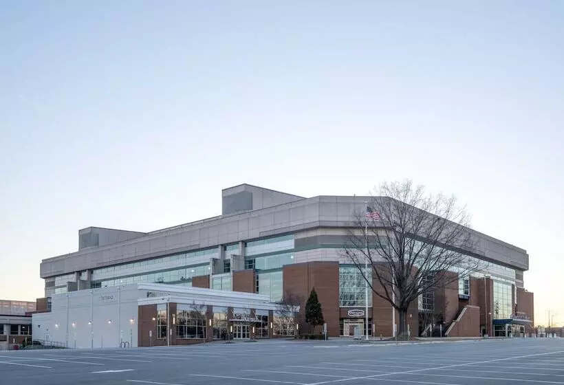 酒店 Holiday Inn Express & Suites Greensboro   I 40 Atwendover, An Ihg