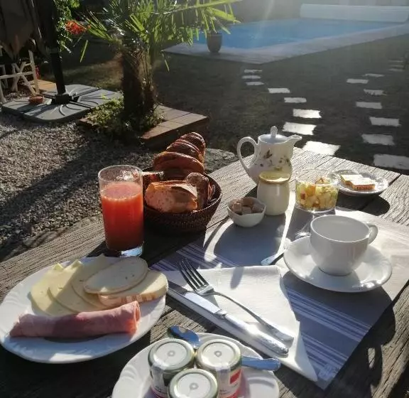 Отель Le Mas Trilles