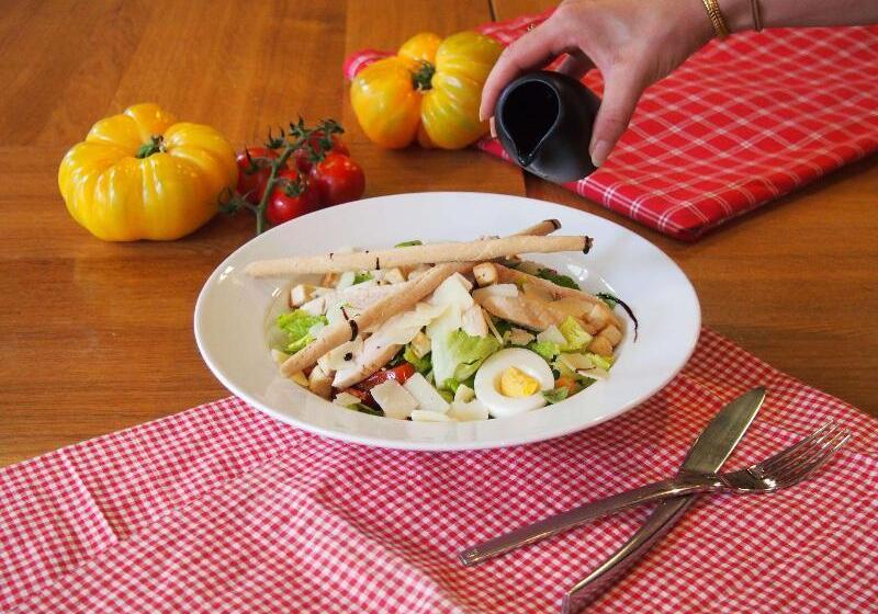 هتل Mercure Paris Porte De Pantin