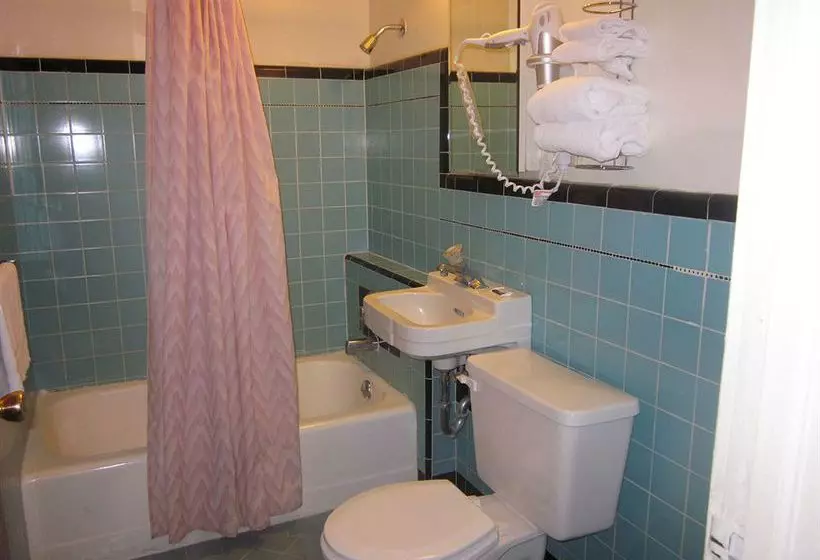 Отель Two Sunsets