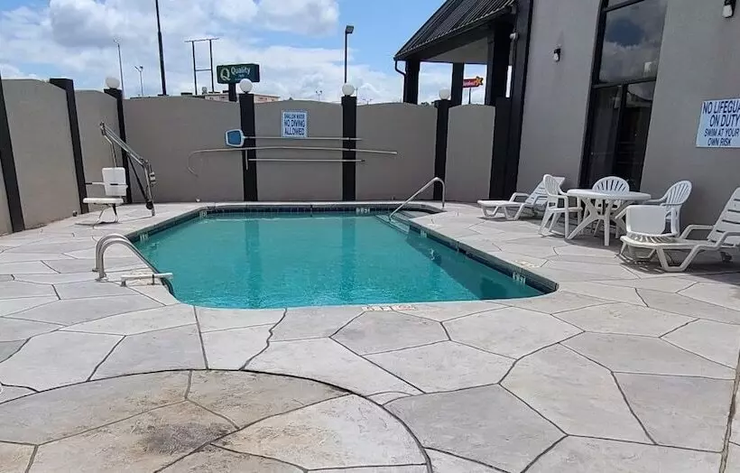 酒店 Red Roof Inn & Suites Duncan