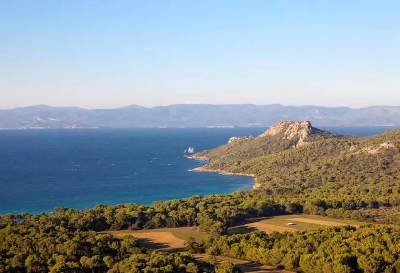 Отель Residence Les Medes