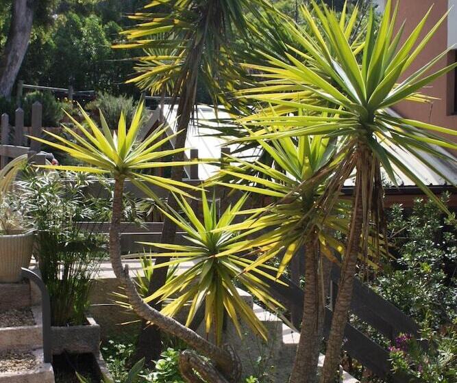 בית מלון כפרי Residence Les Medes