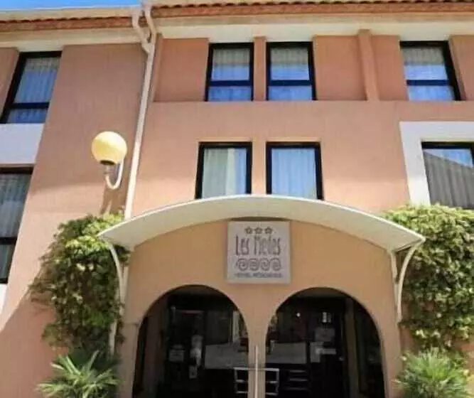 Отель Residence Les Medes