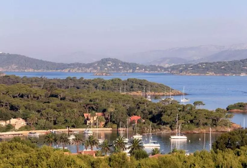 Отель Residence Les Medes