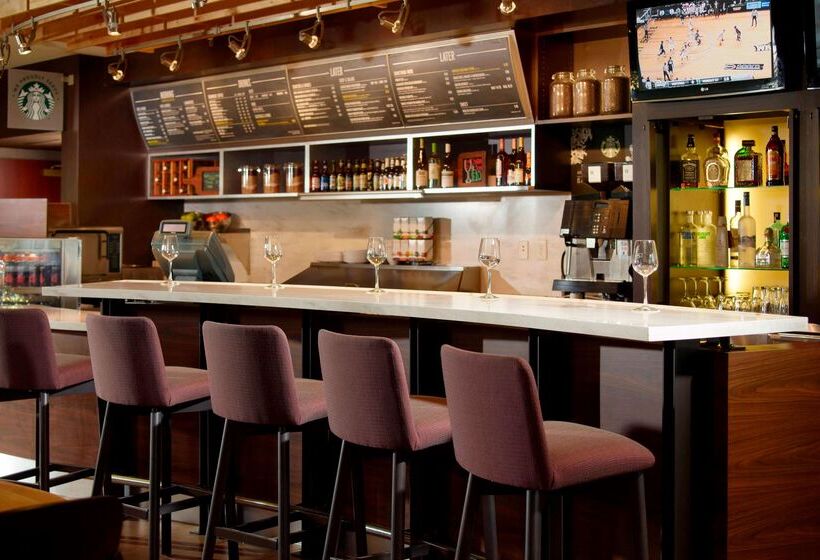 هتل Sonesta Select Atlanta Midtown Georgia Tech