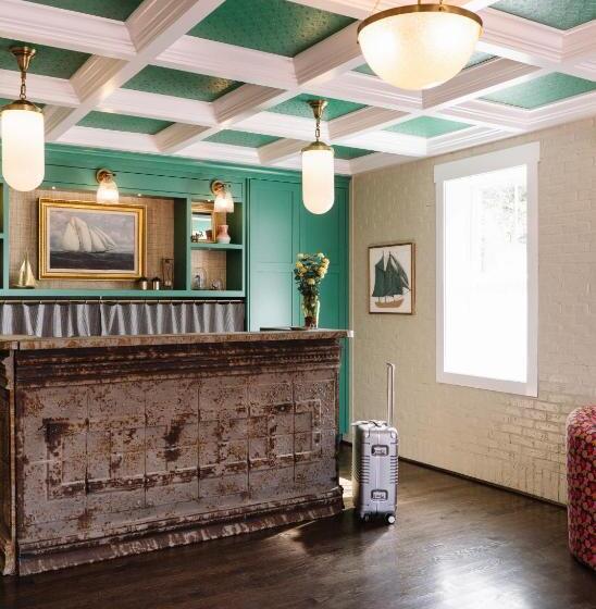 ホテル Arrive Wilmington