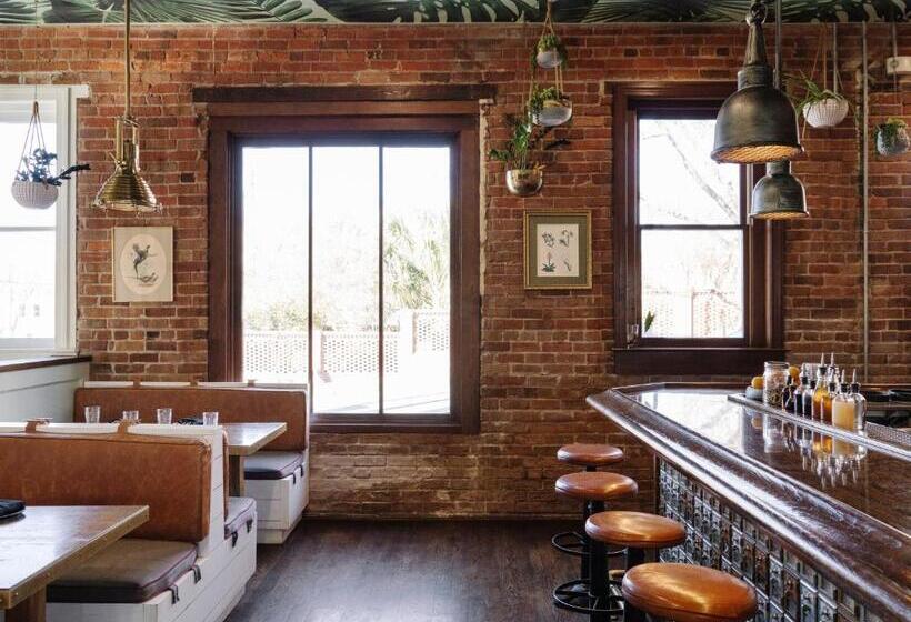 ホテル Arrive Wilmington