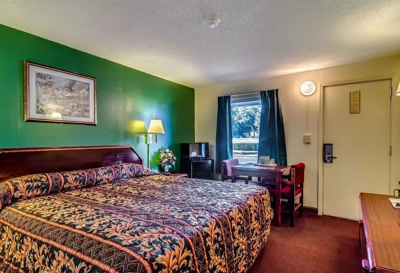 モーテル Econo Lodge