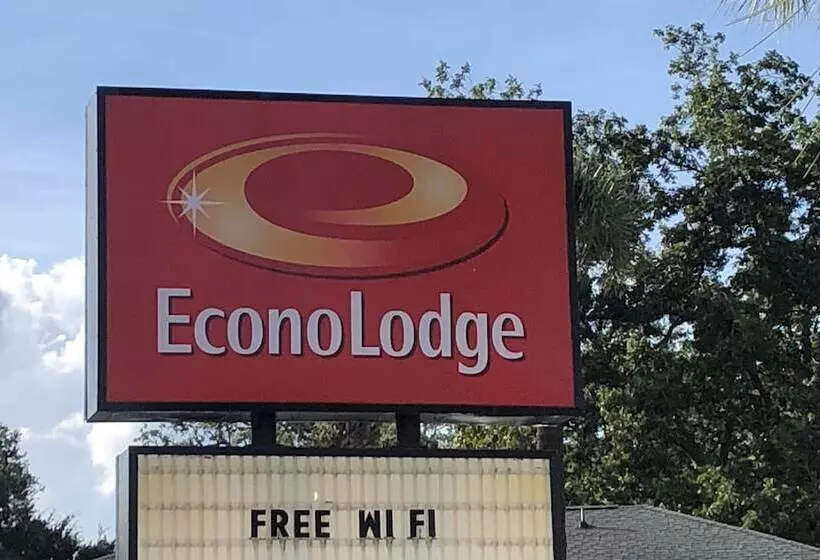 モーテル Econo Lodge