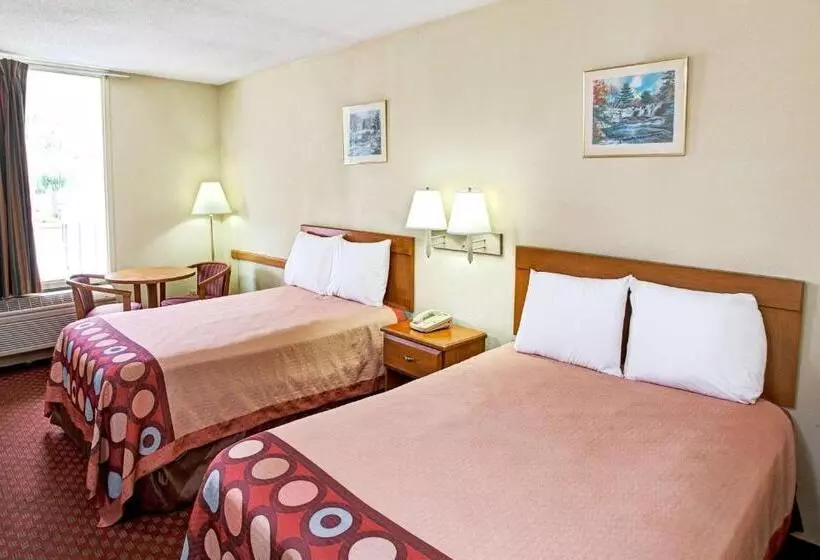 汽车旅馆 Super 8 By Wyndham Walterboro